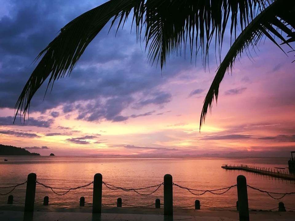 Go Deeper Tioman Hotel Exterior photo