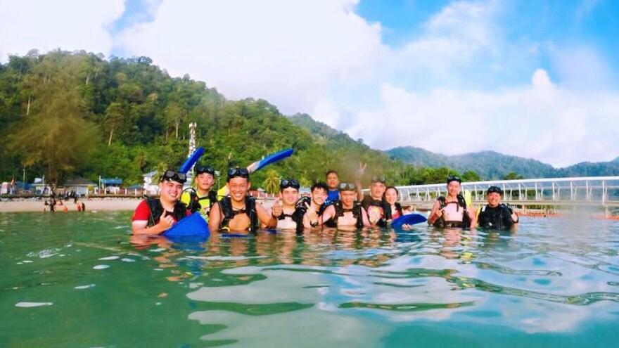 Go Deeper Tioman Hotel Exterior photo